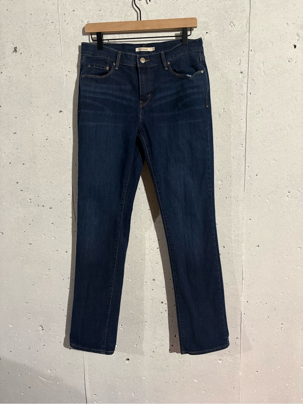 Levi’s 505 Straight Jeans | Size: 10